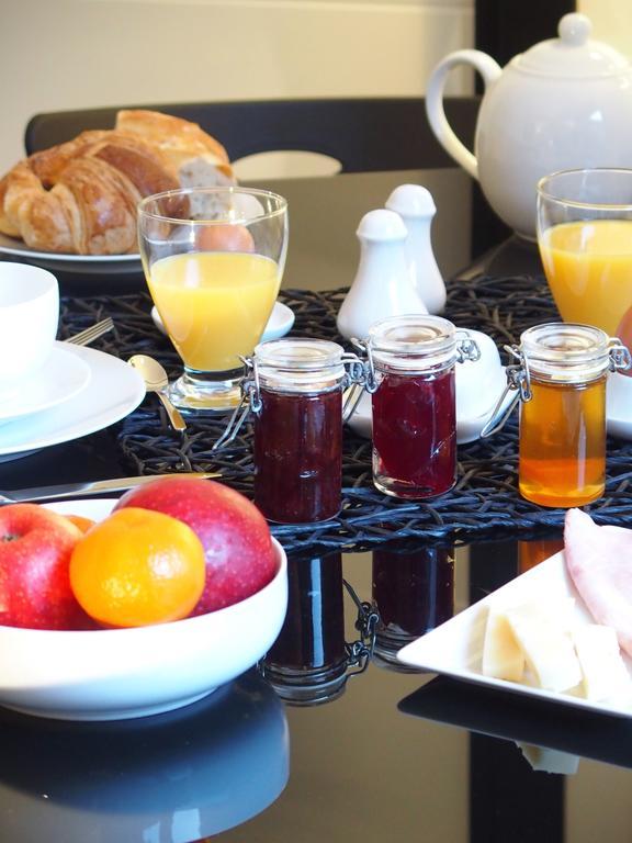 Bed And Breakfast Le Patio Montigny-les-Metz ภายนอก รูปภาพ